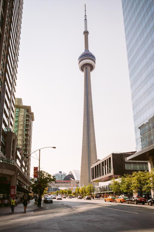 Luxury In Yorkville Toronto Exterior photo